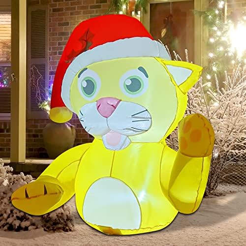Goosh 4,2 ft Висина Божиќни надувувачи на отворено жолта мачка носи Божиќна капа, кревање на декорација на двор со LED светла вградени за