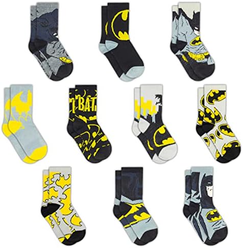 DC Comics чорапи за момчиња, чорапи со момчиња со 10 пакувања, чорапи за мали деца со Бетмен, Супермен, Чудо од жена и Флеш