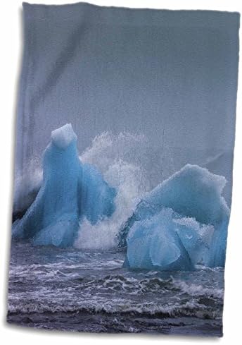 3drose Данита Делимонт - Ледените брегови - бранови што се срушат над битките на Берги, Исланд - крпи