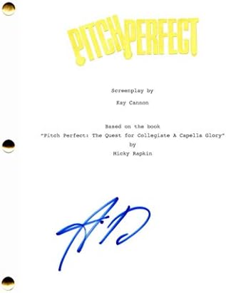 Адам Девин потпиша АВТОГРАФИНСКИ СИТЕКС Совршено филмско сценарио - Работохолики, Мајк и Дејв имаат потреба од датуми за венчавки, филмот „Лего Бетмен“