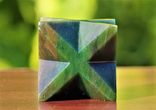 Полирана природна африканска зелена жад кристали кварц лековити метафизички камен врежан меркаба starвезда медитација света фенг шуи -скапоцен