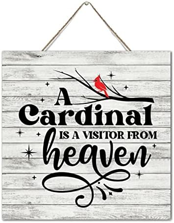 Кардинал е посетител од небото воспоставено дрво знак што виси алишта за алишта, дрвена плоча Античка во спомен на дрвената плакета за сакани