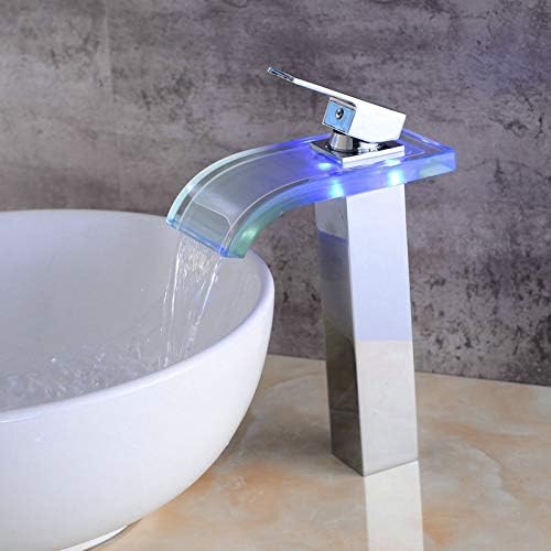 Водопад Басен тапа пред LED 3 бои за менување на батеријата за батерии, чешма со хромирана тапа за миење садови за миење садови