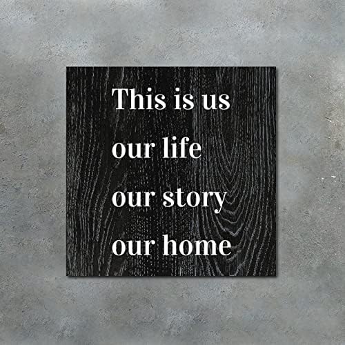 Дрвен печатен знак со велејќи дека ова е нашиот живот нашата приказна фарма куќа рустикален знак инспиративен цитат Дрво знак за домашна маса
