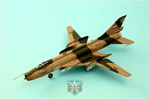 Бит на моделот MVT72020 1/72 Ирак Воздухопловни сили SU-20 Fitter Променлива крила борба против бомбардер пластичен модел