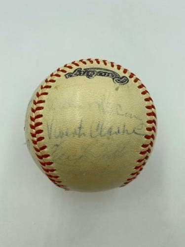 Вили МекКовеј пред дебитант 1957 година Тимот на Далас Иглс потпиша бејзбол во Мала лига - автограмирани бејзбол