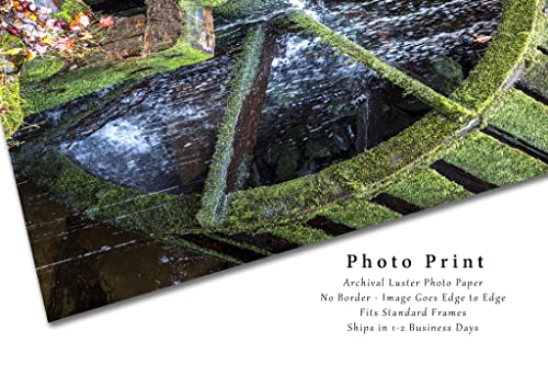 Фотографија за земја Печати вертикална слика на вода што тече над тркалото од старо Мил во Кадес Ков во одлични чадливи планини Тенеси Рустикална wallидна уметност Д