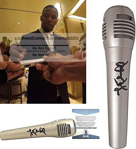 Комичар музичар од Jamејми Фокс, потпиша микрофон микрофон, точен доказ за фотографија Бекет Бас сертифицирана автограм