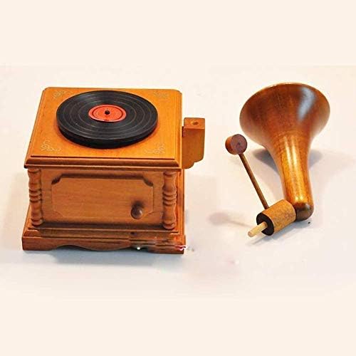 Исклучителна и прекрасна музика на Декика Девојка е бокс-бокс- дрвена ретро фонографска музичка кутија креативна небо градска музичка кутија пијано момче женско р