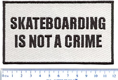 Скејтборд не е криминално лепенка 12 см - скејтер - скејтбординг - Раста - Американска - јакна - кошула
