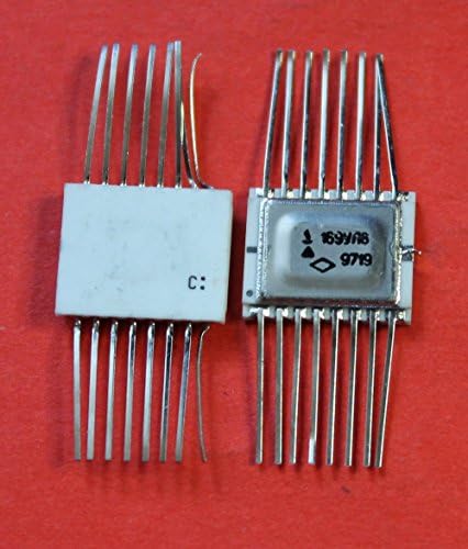 С.У.Р. & R Алатки 169ul8 IC/Microchip СССР 4 компјутери