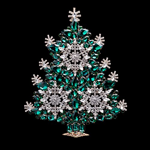 Зимска земја на чудата елка, елка на врвот на маса, рачно изработени со јасни и зелени кристали на ринестон.