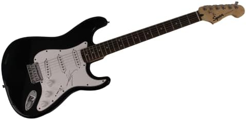 Винс Нил потпиша автограм со целосна големина Црна фендер Стратокастер Електрична гитара w/ James Spence JSA Автентикација Б - Motley Crue