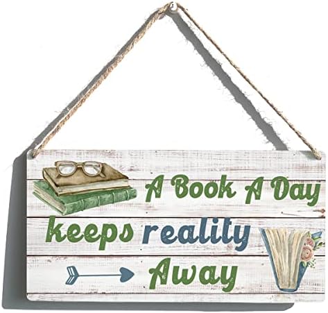 Библиотека знак Смешна фарма куќа Книга на ден ја задржува реалноста од дрвена виси знак Плакета рустикална wallидна уметност декор за домашна