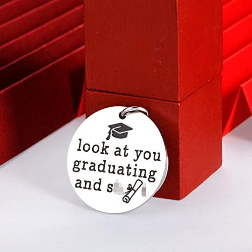 Смешни Подароци За Дипломирање Приврзок За Клучеви За Него Нејзината Класа Од 2022 Година Приврзок За Клучеви За Колеџ Средно Училиште Средношколци