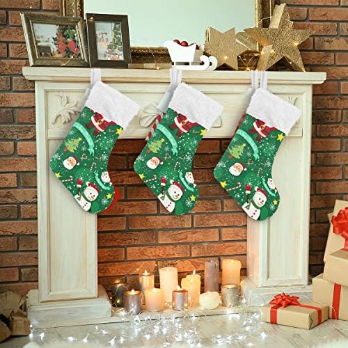 Божиќни чорапи на Алаза Божиќ Снежен човек и Санта Класик Персонализирани големи декорации за порибување за семејни празнични сезони за забави Декор 1 пакет, 17,7 ''