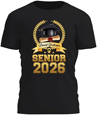 Прези Персонализирана кошула со кошула Сениор 2023 година дипломирана класа од 2023 година матура 23 подароци за него нејзините жени маица
