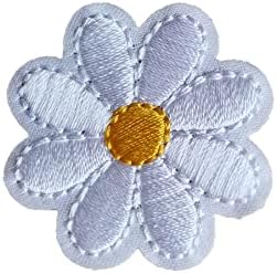 9 парчиња симпатично цвеќе бело маргаритка железо на шиење на лепенка, извезена значка за амблем на лепенка за ранци, фармерки, јакна