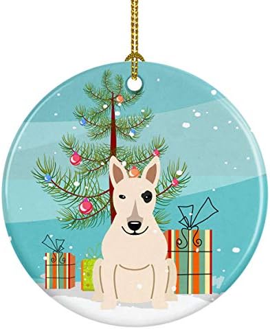 Богатства на Каролина Среќна елка бик териер бел керамички Божиќен украс мулти -боја 3 инчи BB4263Co1