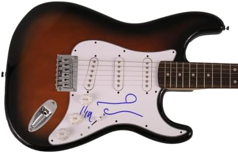 ЛИАМ Галагер и Ноел Галагер Бенд потпишаа автограм со целосна големина Fender Stratocaster Електрична гитара со Jamesејмс Спенс ЈСА Писмо за автентичност - Оаза - дефинитивно ?