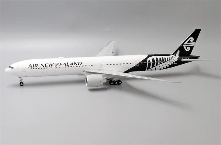 JC Wings Air New Zealand за Boeing 777-300er ZK-Oks со Stand Limited Edition 1/200 Diecast Aircraft Prefuight Model