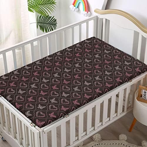 Пинк Дамаск тематски вграден креветче за креветчиња, стандарден душек за креветчиња, ултра мек материјал-Грејт за момче или девојче