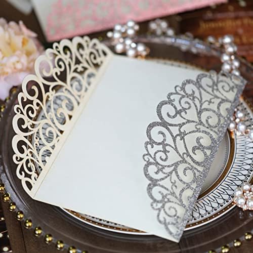 Јушенда 50 парчиња сребрен сјај ласерски исечен свадбени покани комплет со пликови празни внатрешни чаршафи и претходно врзани панделки