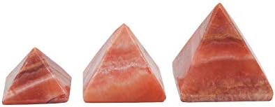 Сет од 3 рачно изработени египетски пирамиди од црвен алабастер од египетски занаетчии