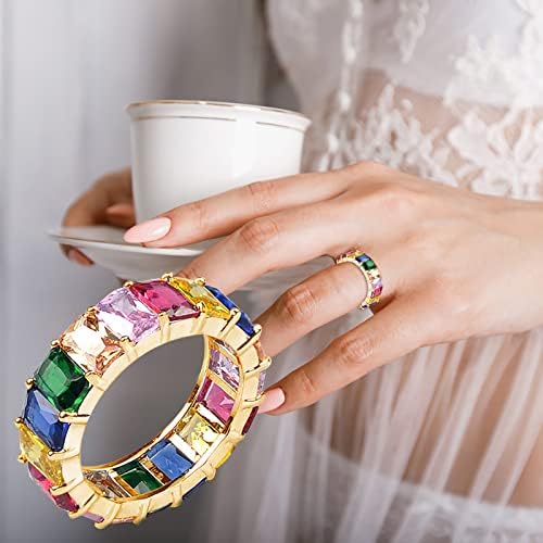 2023 година Нова ангажман круг Циркони жени свадбени прстени накит за накит за жени полни дијаманти дами прстен молете се над тоа прстен